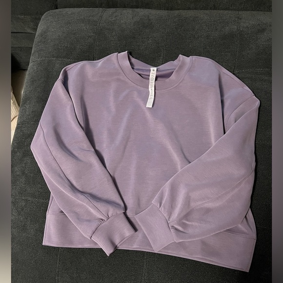 Lululemon Perfectly Oversized Cropped Crew *Softstreme
Purple ash - Picture 3 of 4